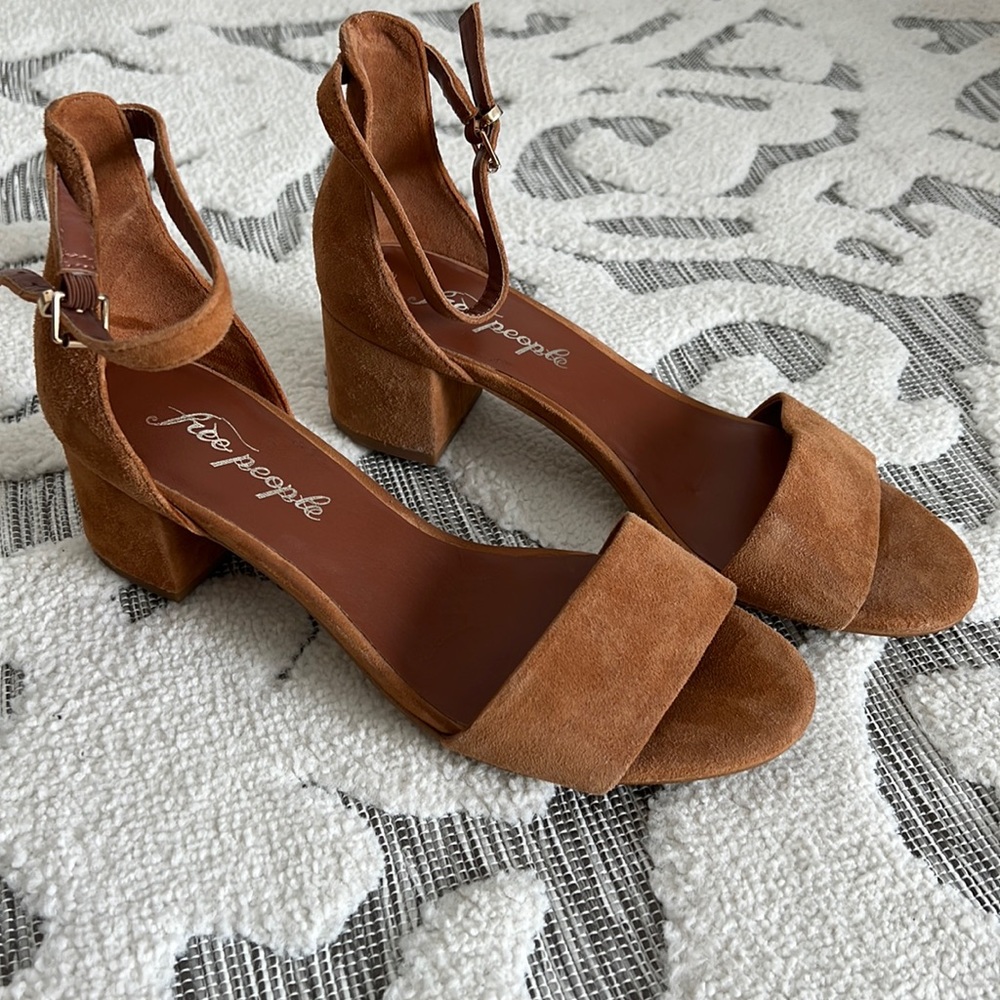 Free People ankle strap chunky heel 38